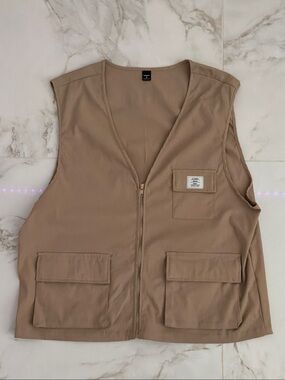 SHEIN Beige Utility Vest